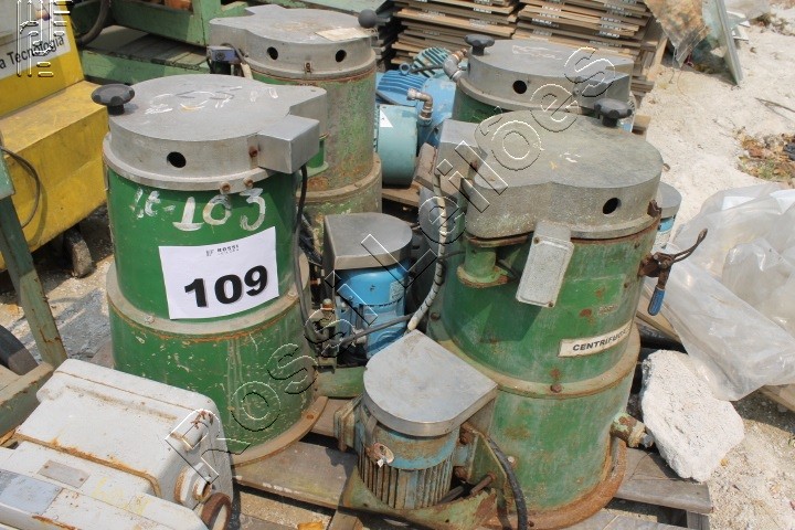 1 UNIDADE DE CENTRÍFUGA C/ MOTOR ELÉTRICO POT. 2 CV